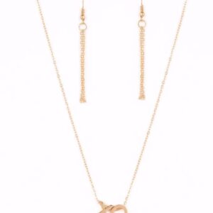 Hugs and Kisses - Gold